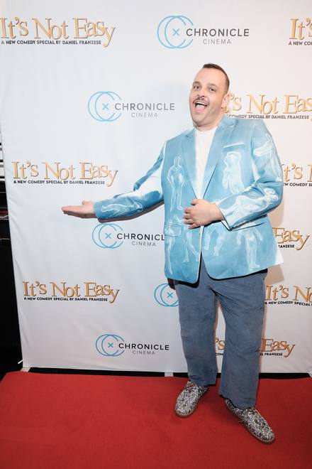 Premiere guest photo 6 on the It&rsquo;s Not Easy step and repeat