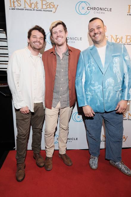 Premiere guest photo 32 on the It&rsquo;s Not Easy step and repeat