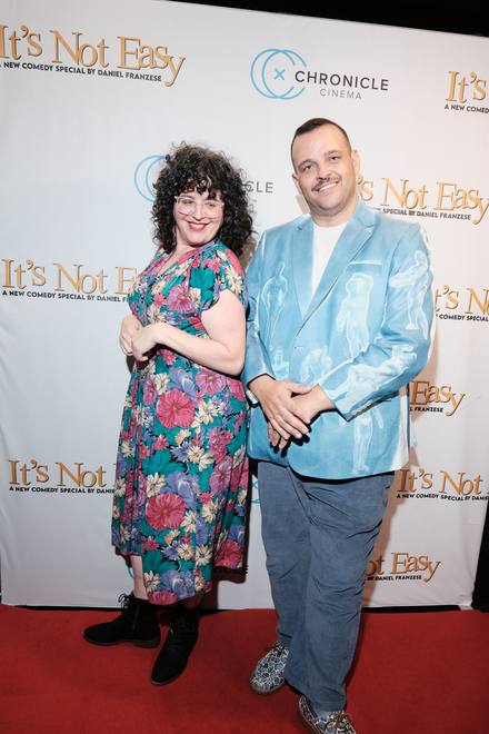 Premiere guest photo 71 on the It&rsquo;s Not Easy step and repeat