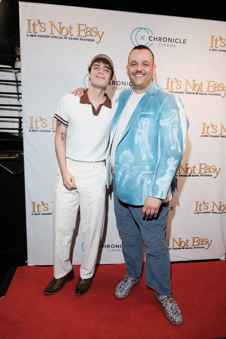 Premiere guest photo 93 on the It&rsquo;s Not Easy step and repeat