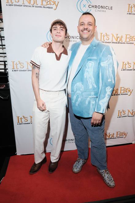 Premiere guest photo 95 on the It&rsquo;s Not Easy step and repeat