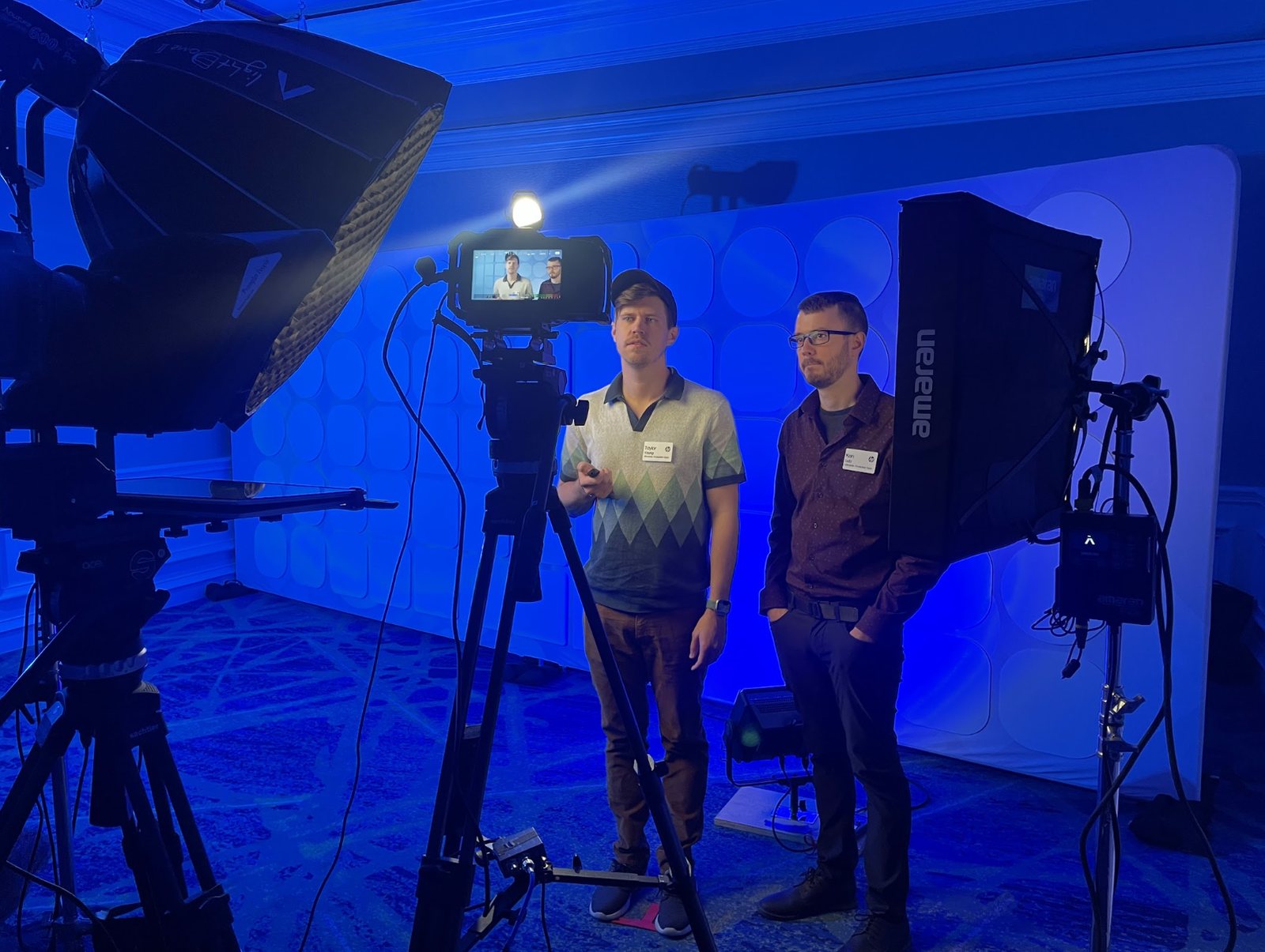 On set with Ken Lutz and Taylor Young on the pop up studio set at HP.